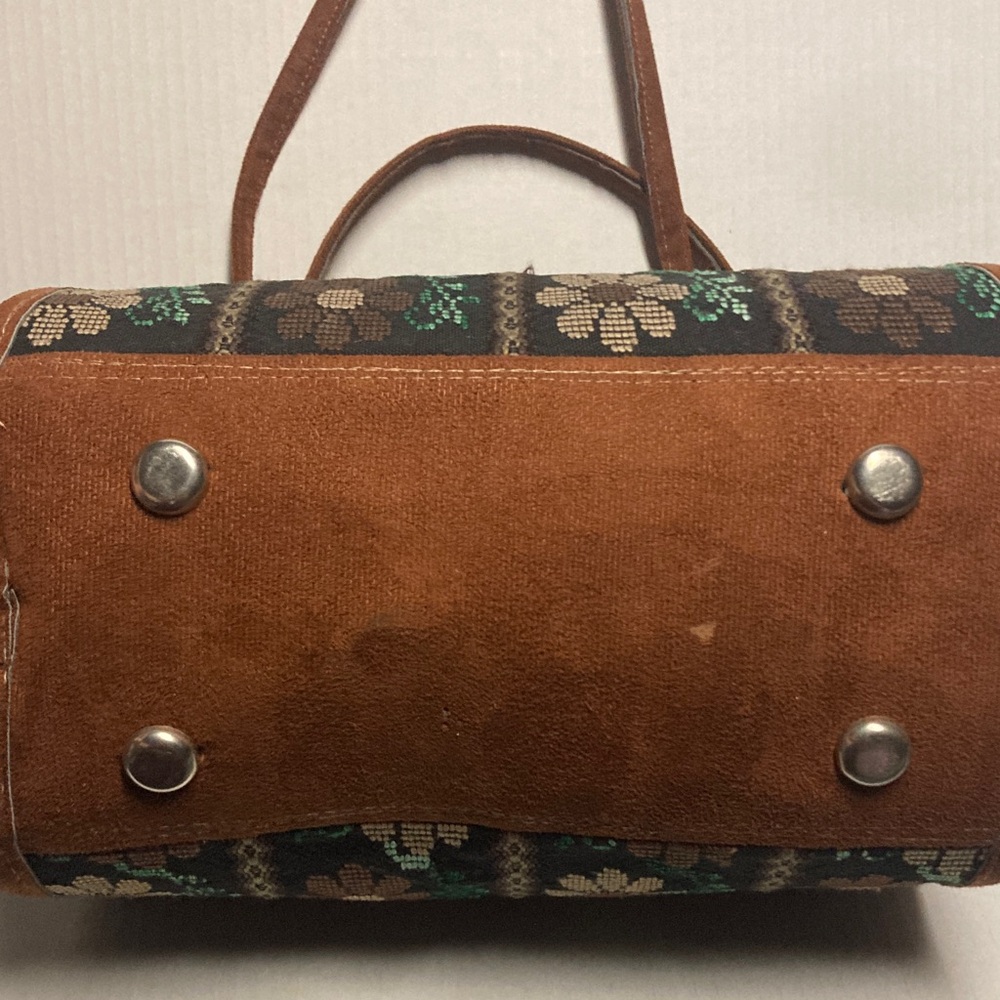 Vintage Floral Patterned Barrel Needlepoint Women's Bag - Picture 7 of 15